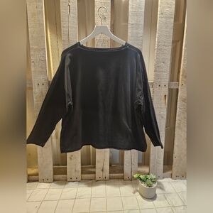 Black Planet by Lauren G 3/4 blouse